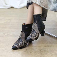 Women's Embroidery Retro Short Boots Side Zipper