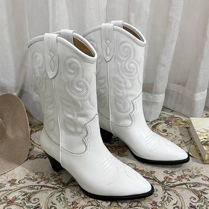 Botas vaqueras bordadas para mujer, botas cortas de tacón de bloque, todas de cuero genuino