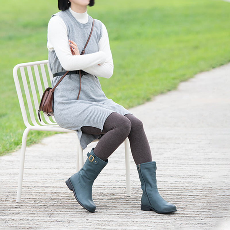 Botas retro de media pantorrilla para mujer con forro corto de felpa para el frío invierno, negras y azules.