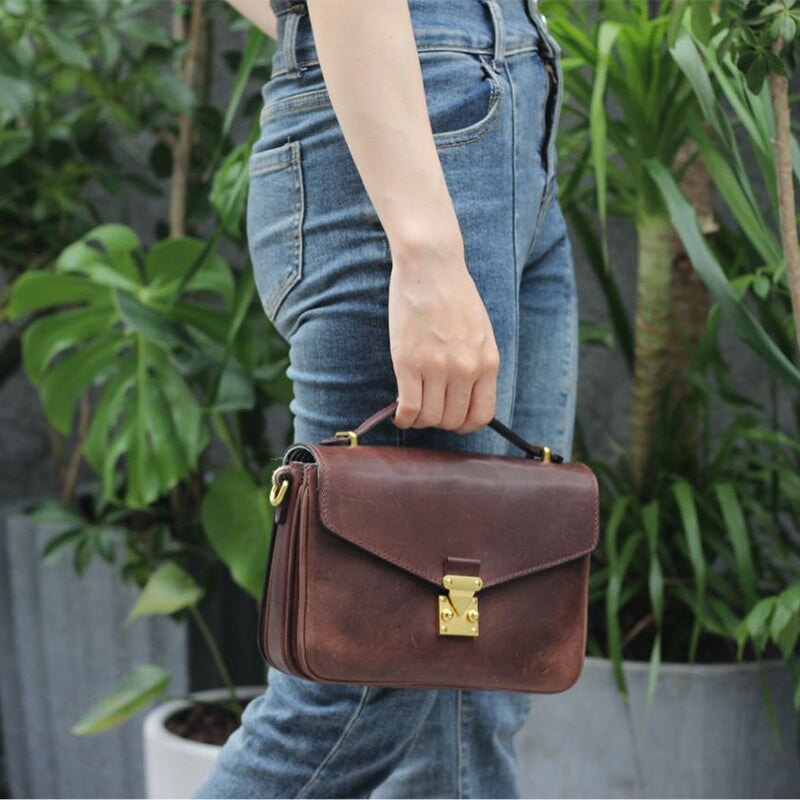 Vintage Vegetable Tanned Cowhide's Messenger Bag