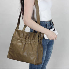 Autumn And Winter New Vegetable Tanned Cowhide Large Capacity Handheld Shoulder Crossbody's Bags