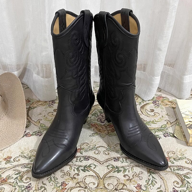 Botas vaqueras bordadas para mujer, botas cortas de tacón de bloque, todas de cuero genuino