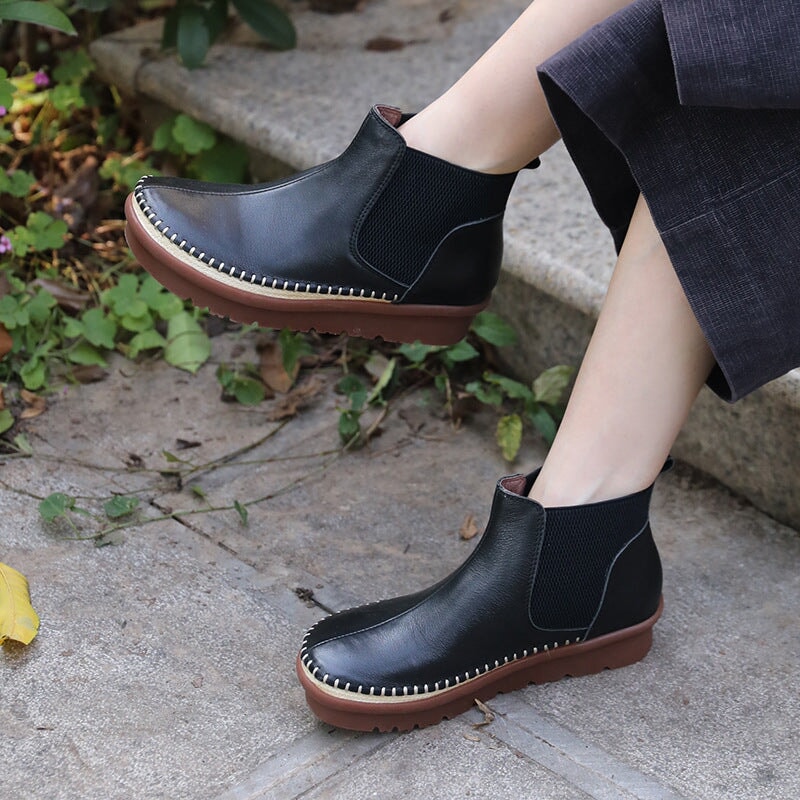 Handmade Soft Ankle Boots Retro Round Toe Short Boots Chelsea Boots Coffee/Black