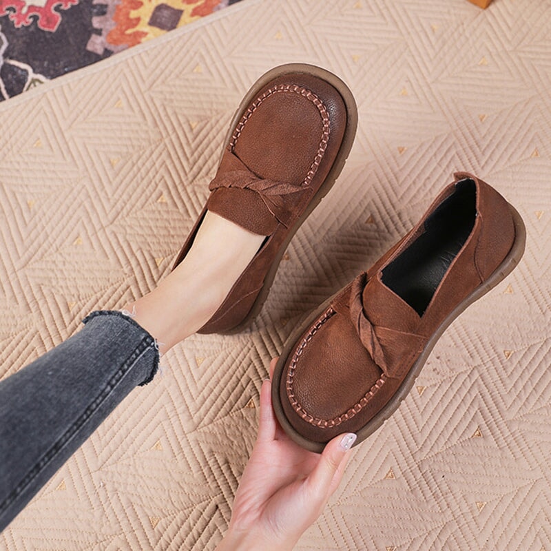 Round Toe Soft Loafers