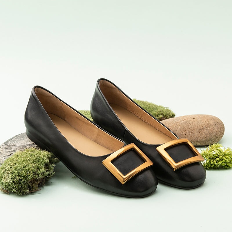 Square Buckle Detailed Loafers Black