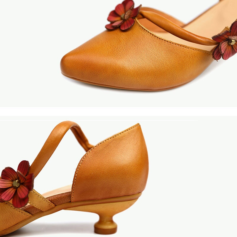 Zapatos de tacón de aguja con flores estilo retro, punta puntiaguda, diseño en color café/camello.