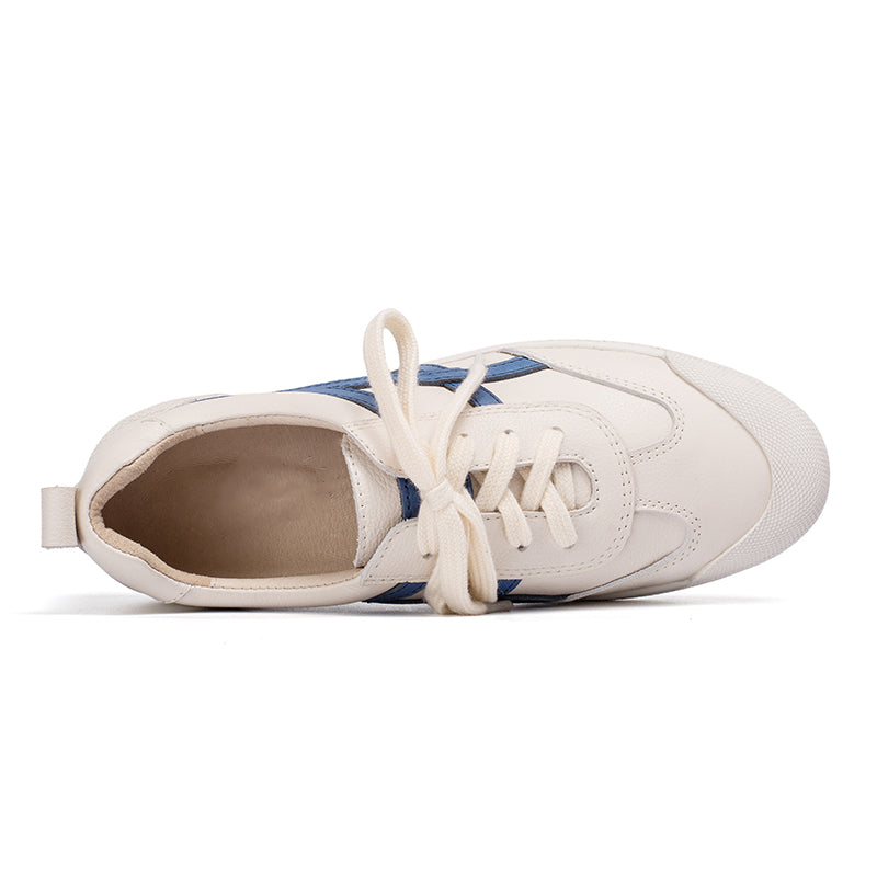 Zapatos blancos suaves hechos a mano Zapatillas con cordones Zapatos de diseñador Tiras azules / Tiras rojas