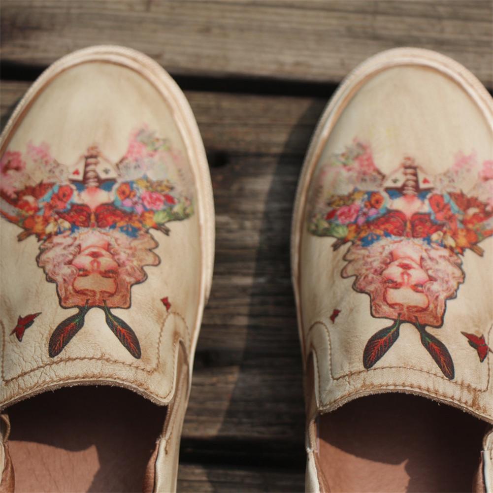 Handmade's Low Top Fashion Sneakers Hand-Painted Princess