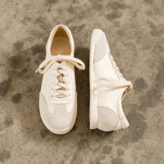 Zapatos blancos suaves hechos a mano Zapatillas con cordones Zapatos de diseñador Beige/Negro