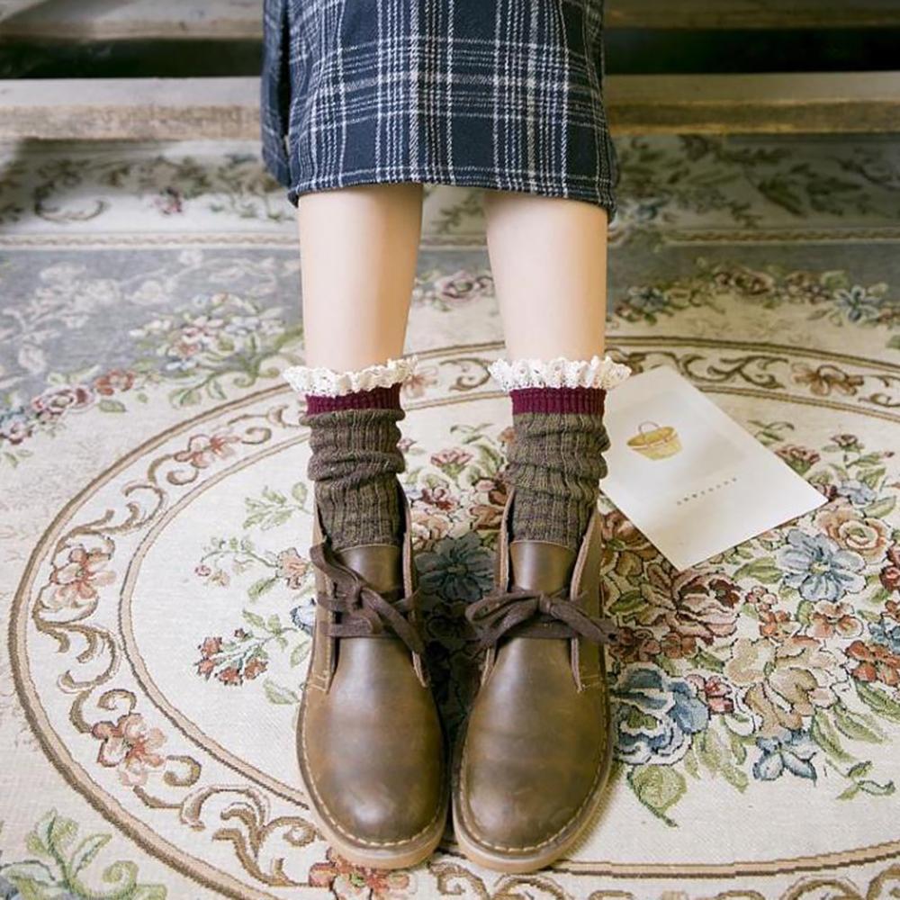 Retro Cotton Stockings Lacy Design Mori Girl Loose Socks Calf Length For Fall/Winter 5 Colours